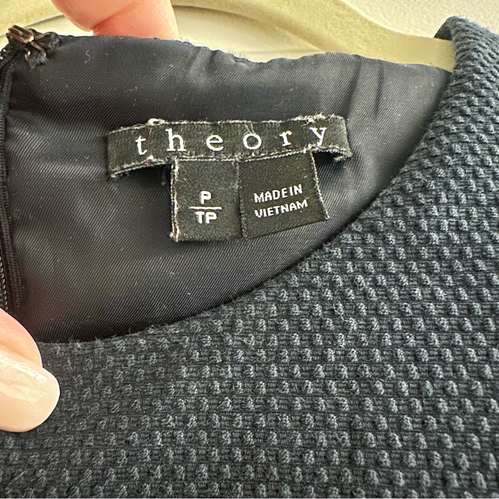 Theory Two In One Blouse - Picture 10 of 12
